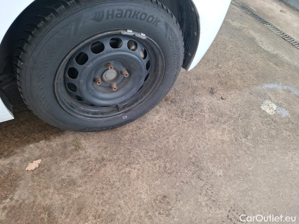  Peugeot  208 PEUGEOT  Affaire 2019 5P Berline 1.5 BlueHDi 100 Premium #1