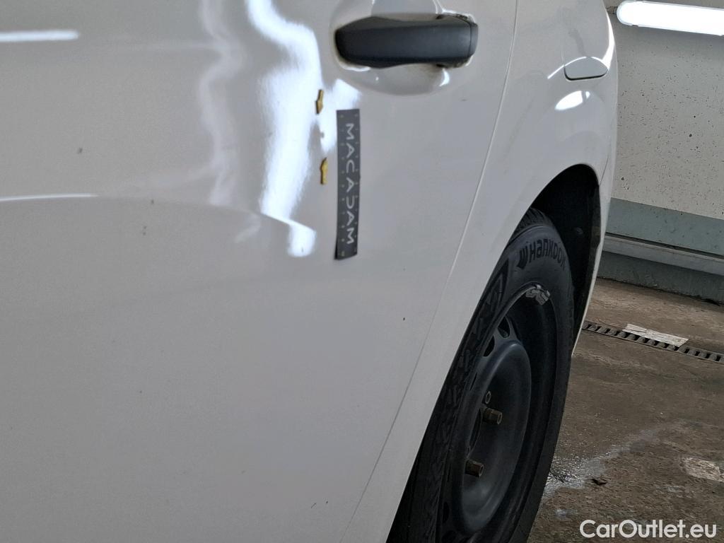  Peugeot  208 PEUGEOT  Affaire 2019 5P Berline 1.5 BlueHDi 100 Premium #11