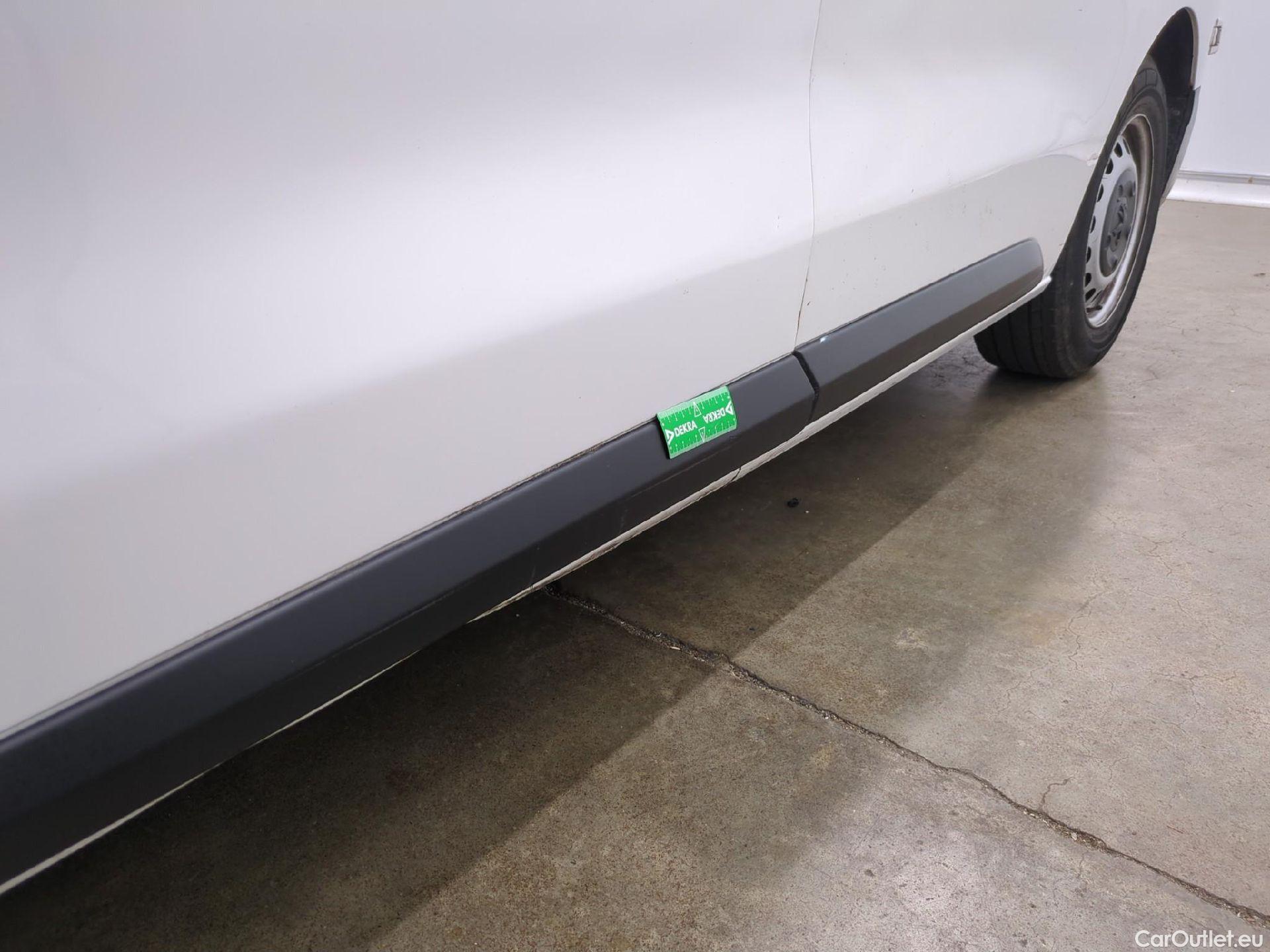  Peugeot  Expert  Fourgon Urban Compact 2.0 HDi 120CV BVA8 E6dT #55