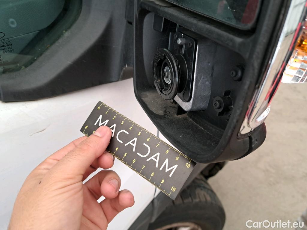  Ford  Transit  Fourgon 330 L3 Trend 2.0 TDCi 170CV BVM6 E6 #141