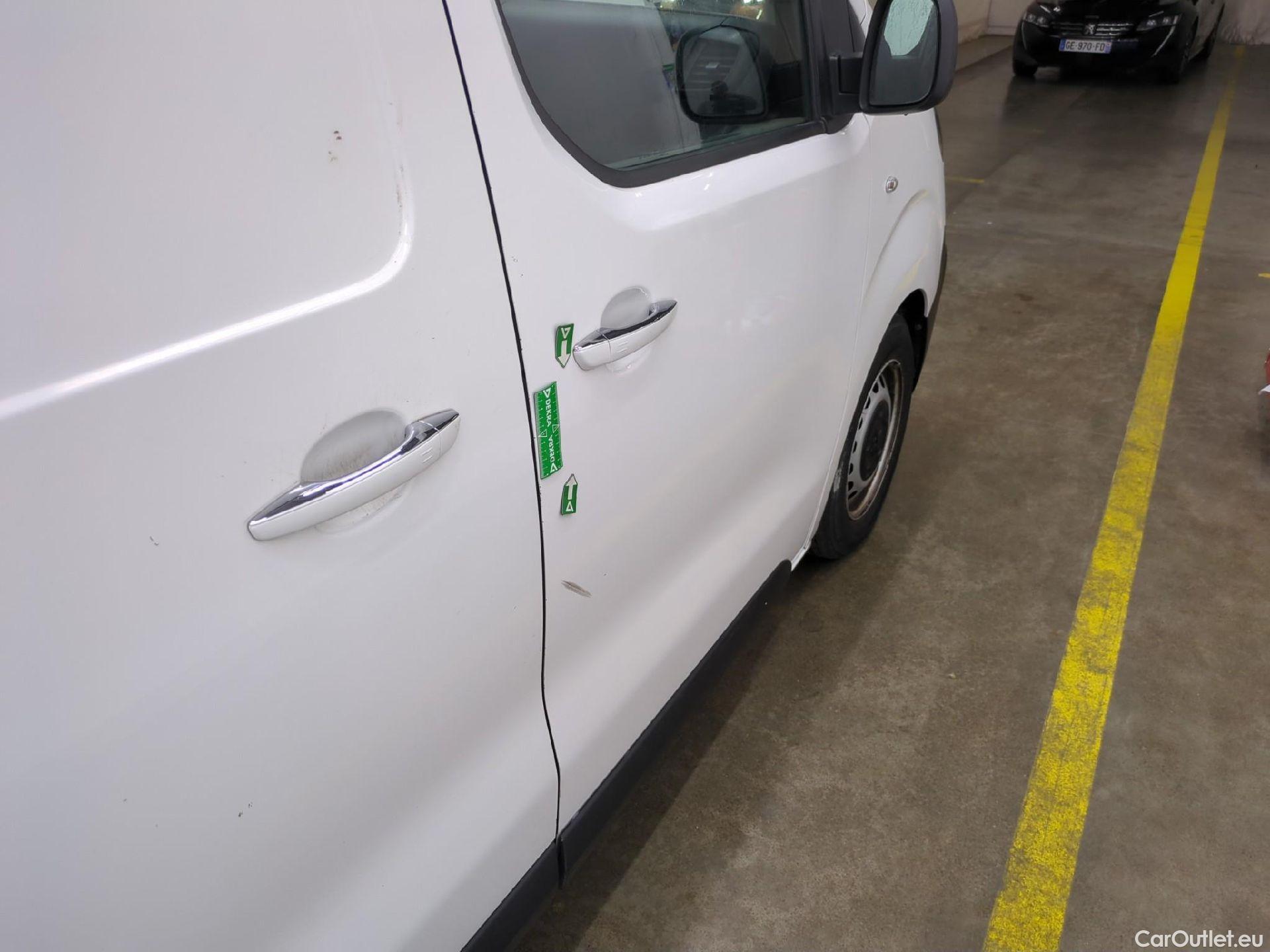  Peugeot  Expert  Fourgon Urban Compact 2.0 HDi 120CV BVA8 E6dT #39