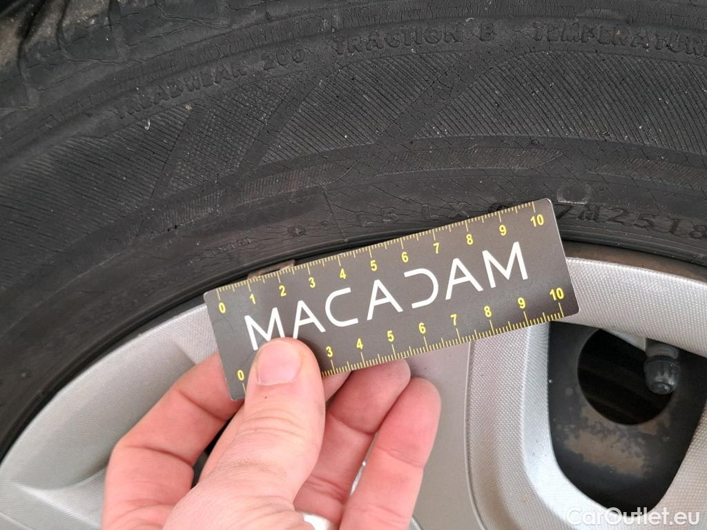  Renault  Clio  IV Air 1.5 dCi 75CV BVM5 E6 #46