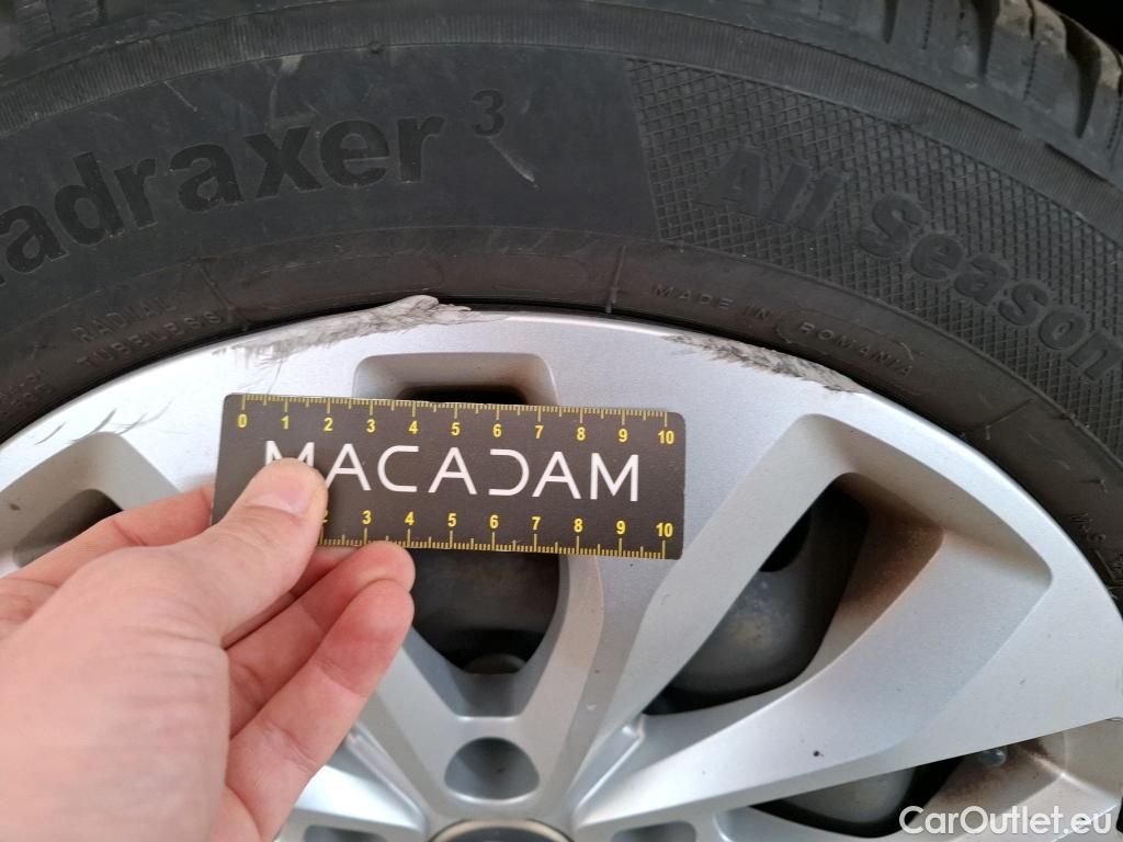  Renault  Megane  IV Berline 5pt. Société Air Nav 1.5 dCi 90CV BVM6 E6 #57