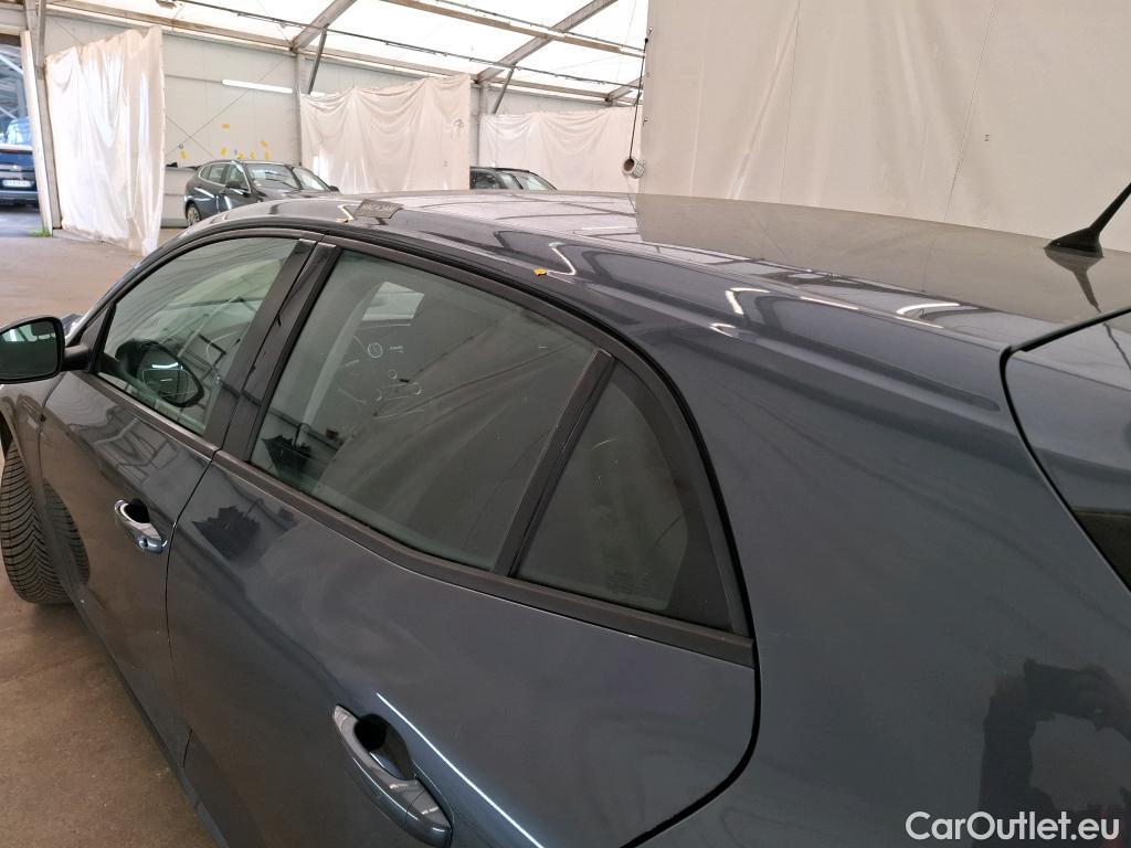  Renault  Megane  IV Berline 5pt. Société Air Nav 1.5 dCi 90CV BVM6 E6 #32