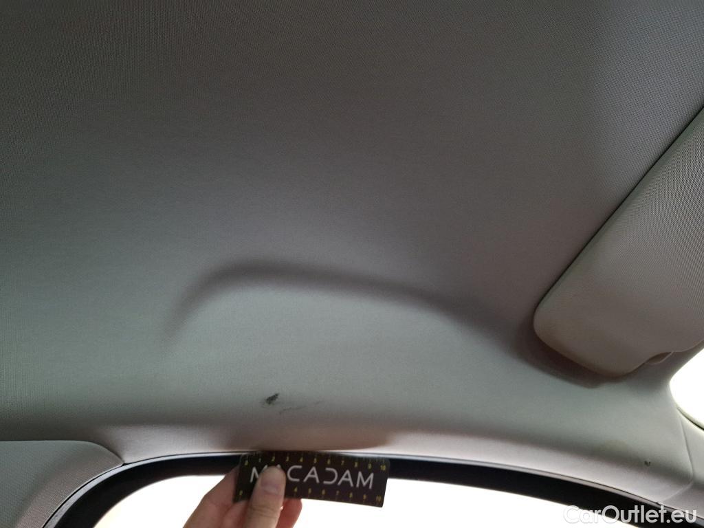  Renault  Megane  IV Berline 5pt. Société Air Nav 1.5 dCi 90CV BVM6 E6 #1