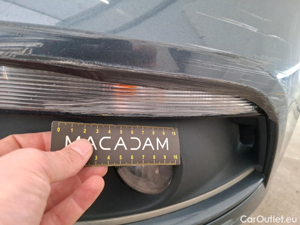  Renault  Megane  IV Berline 5pt. Société Air Nav 1.5 dCi 90CV BVM6 E6 #51