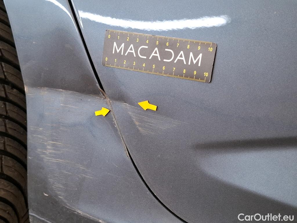  Renault  Megane  IV Berline 5pt. Société Air Nav 1.5 dCi 90CV BVM6 E6 #23