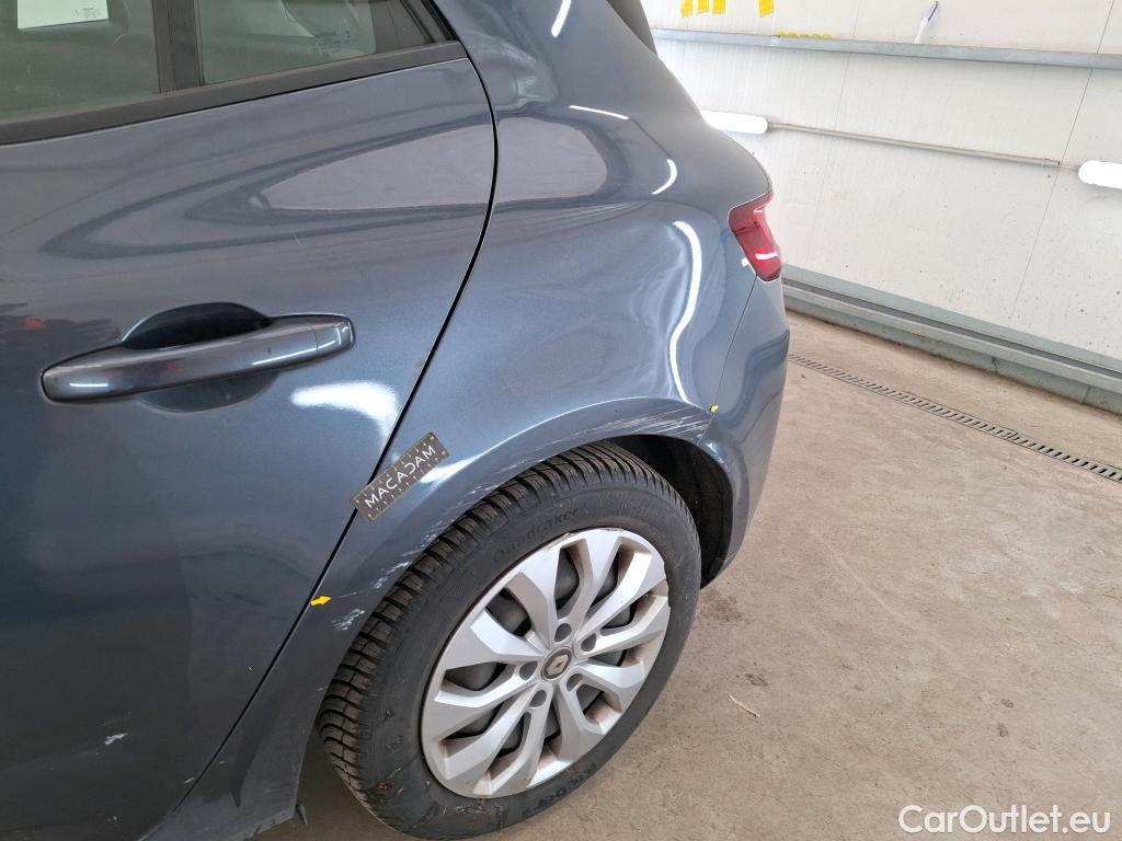  Renault  Megane  IV Berline 5pt. Société Air Nav 1.5 dCi 90CV BVM6 E6 #24