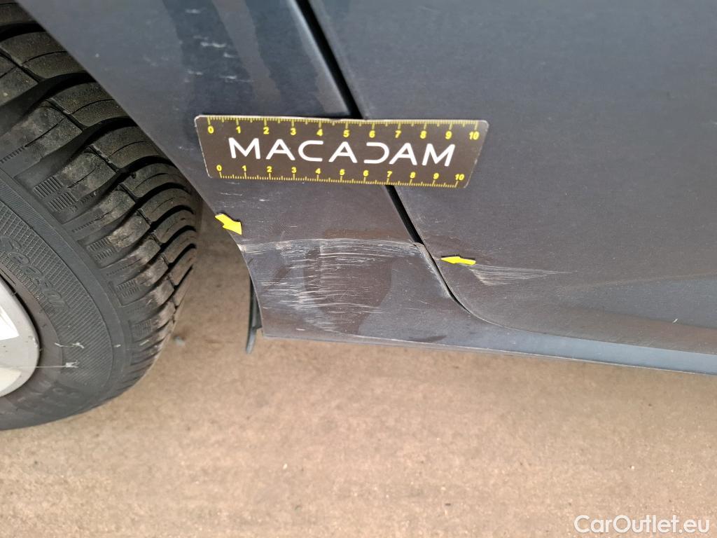  Renault  Megane  IV Berline 5pt. Société Air Nav 1.5 dCi 90CV BVM6 E6 #16