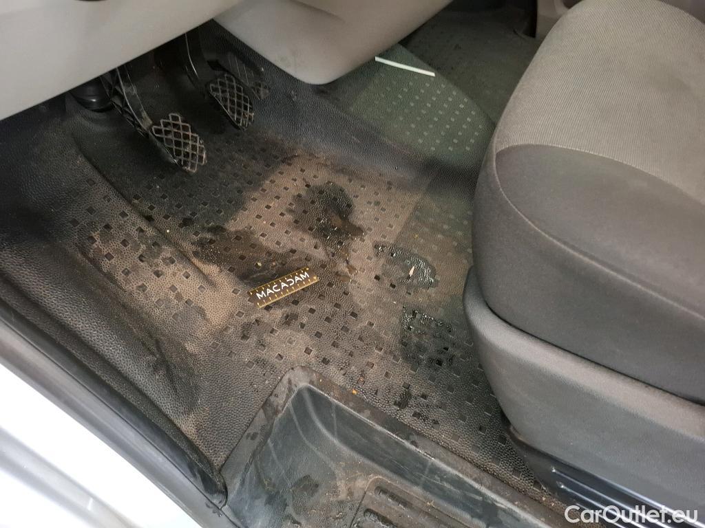  Volkswagen  Transporter T6  Fourgon 2.0 100CV BVM5 #42