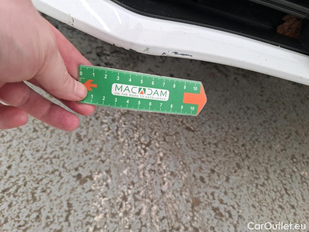  Renault  Megane RENAULT Mégane Société / 2020 / 5P / Berline Air Nav réversible Blue dCi 115 - 21N #3