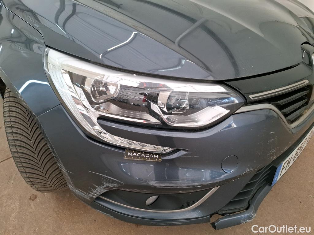  Renault  Megane  IV Berline 5pt. Société Air Nav 1.5 dCi 90CV BVM6 E6 #48