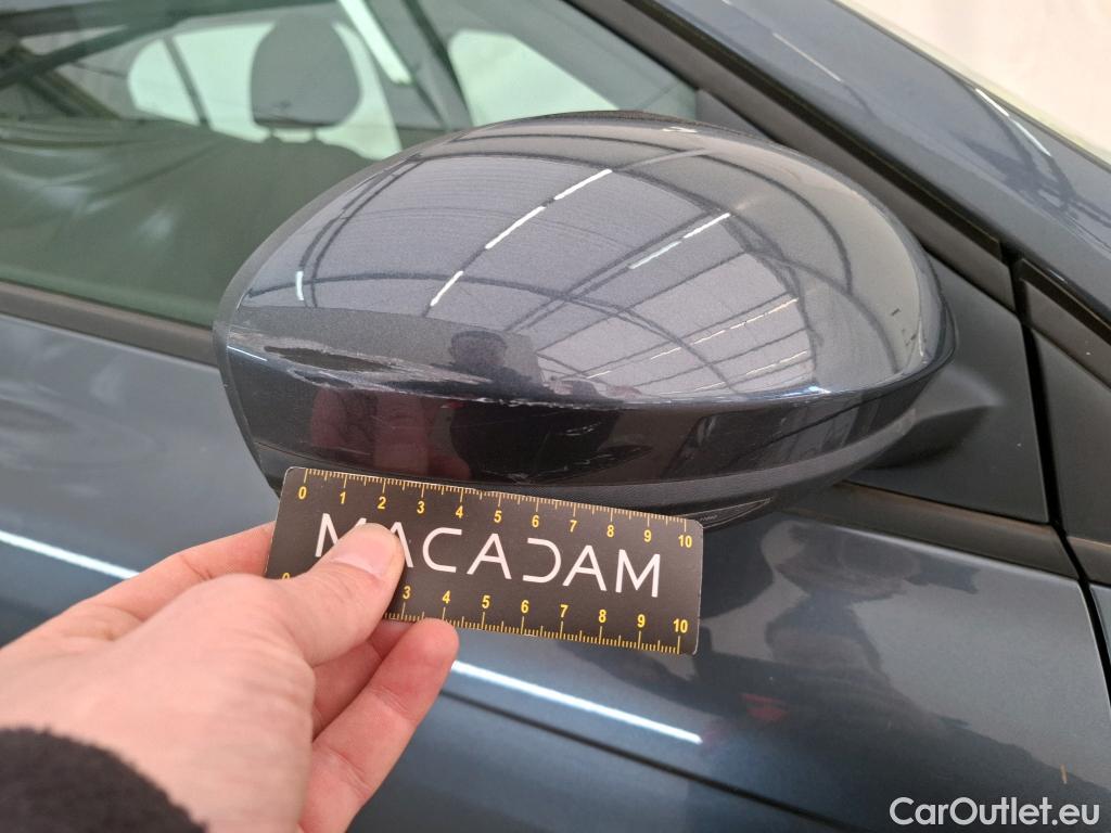  Renault  Megane  IV Berline 5pt. Société Air Nav 1.5 dCi 90CV BVM6 E6 #58