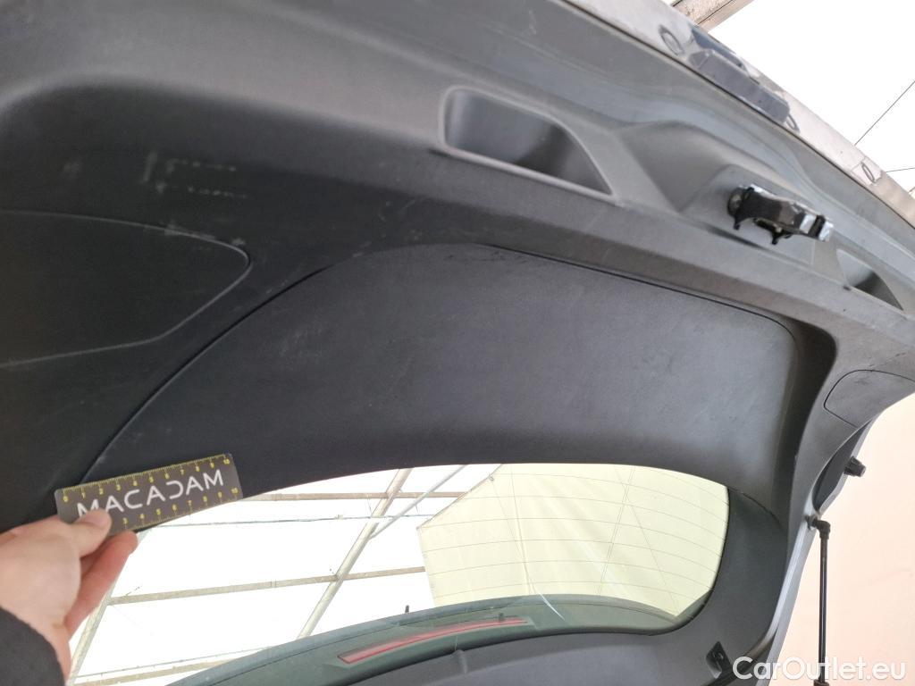  Renault  Megane  IV Berline 5pt. Société Air Nav 1.5 dCi 90CV BVM6 E6 #34