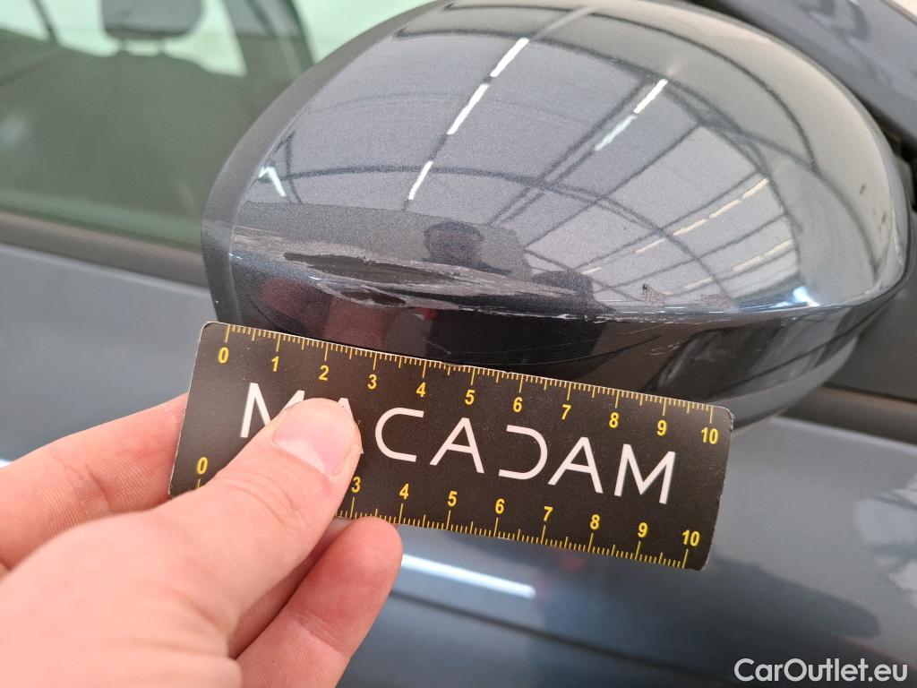  Renault  Megane  IV Berline 5pt. Société Air Nav 1.5 dCi 90CV BVM6 E6 #59