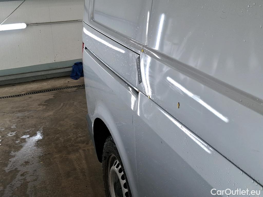  Volkswagen  Transporter T6  Fourgon 2.0 100CV BVM5 #18