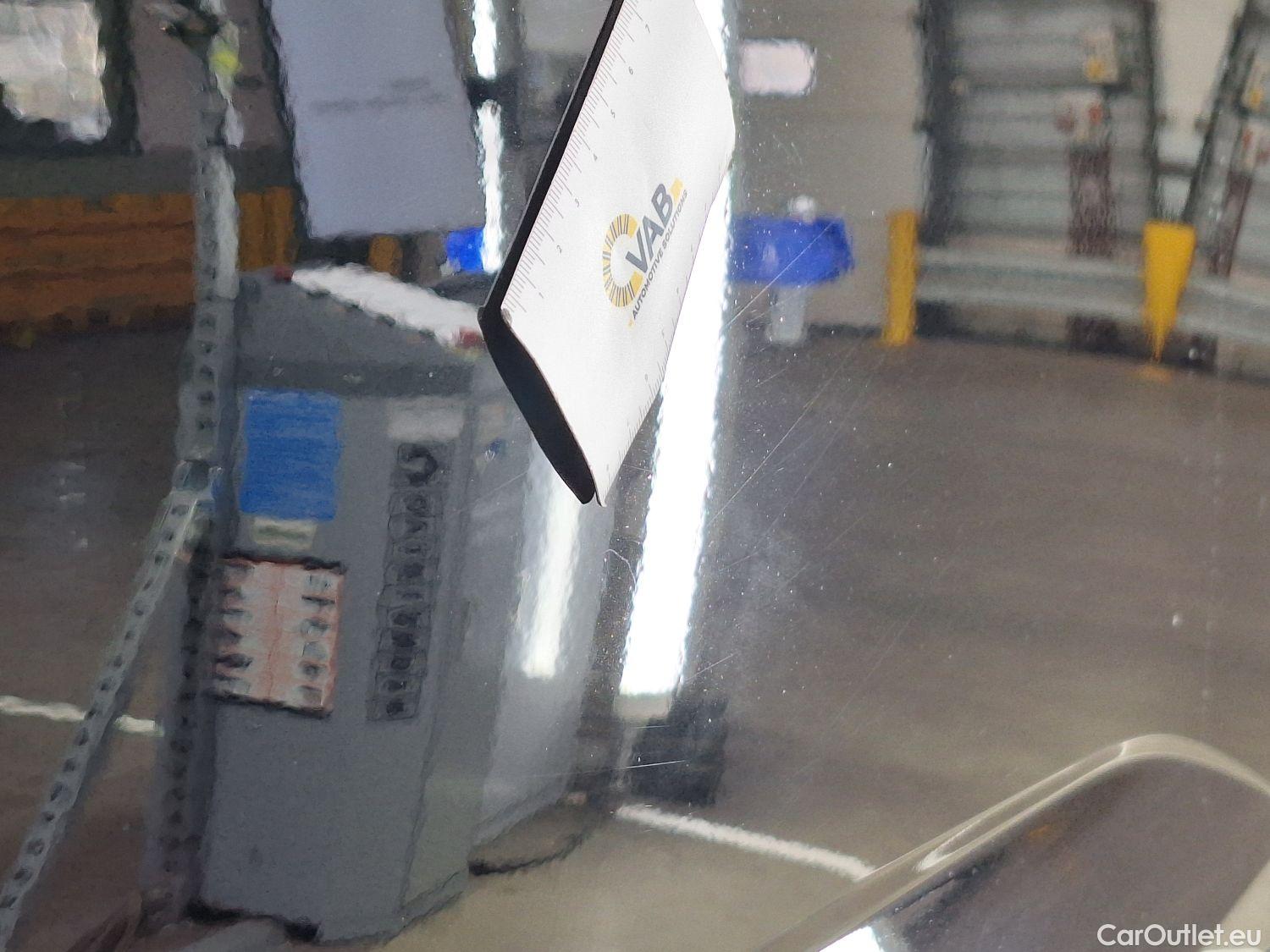  Audi  Q3 Audi,  SB '19 PHEV, Audi  Sportback 45 TFSI e S tronic S Line 5d #5