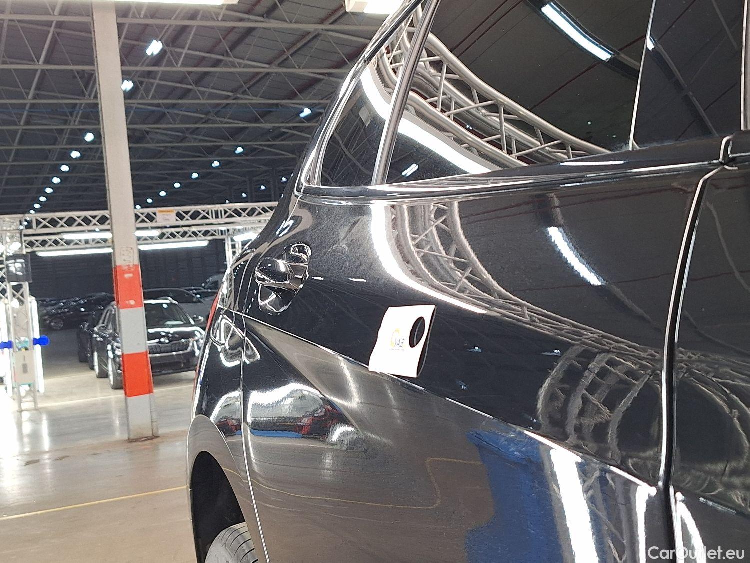  Bmw  Serie 1 BMW, 1-serie '19, BMW 1 Reeks Hatch 118dA (110 kW) 5d #15