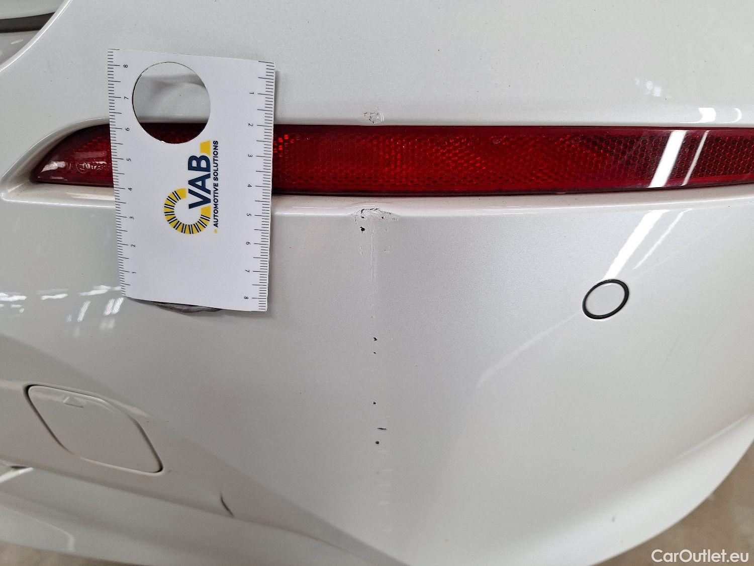  Bmw  Serie 1 BMW, 1-serie '19, BMW 1 Reeks Hatch 116d (85 kW) 5d #17