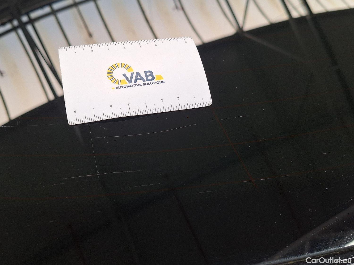  Audi  Q3 Audi,  SB '19 PHEV, Audi  Sportback 45 TFSI e S tronic S Line 5d #47