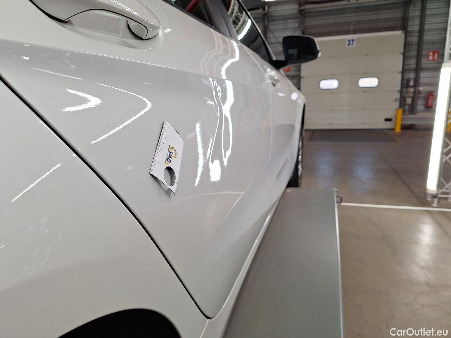  Bmw  Serie 1 BMW, 1-serie '19, BMW 1 Reeks Hatch 116d (85 kW) 5d #14