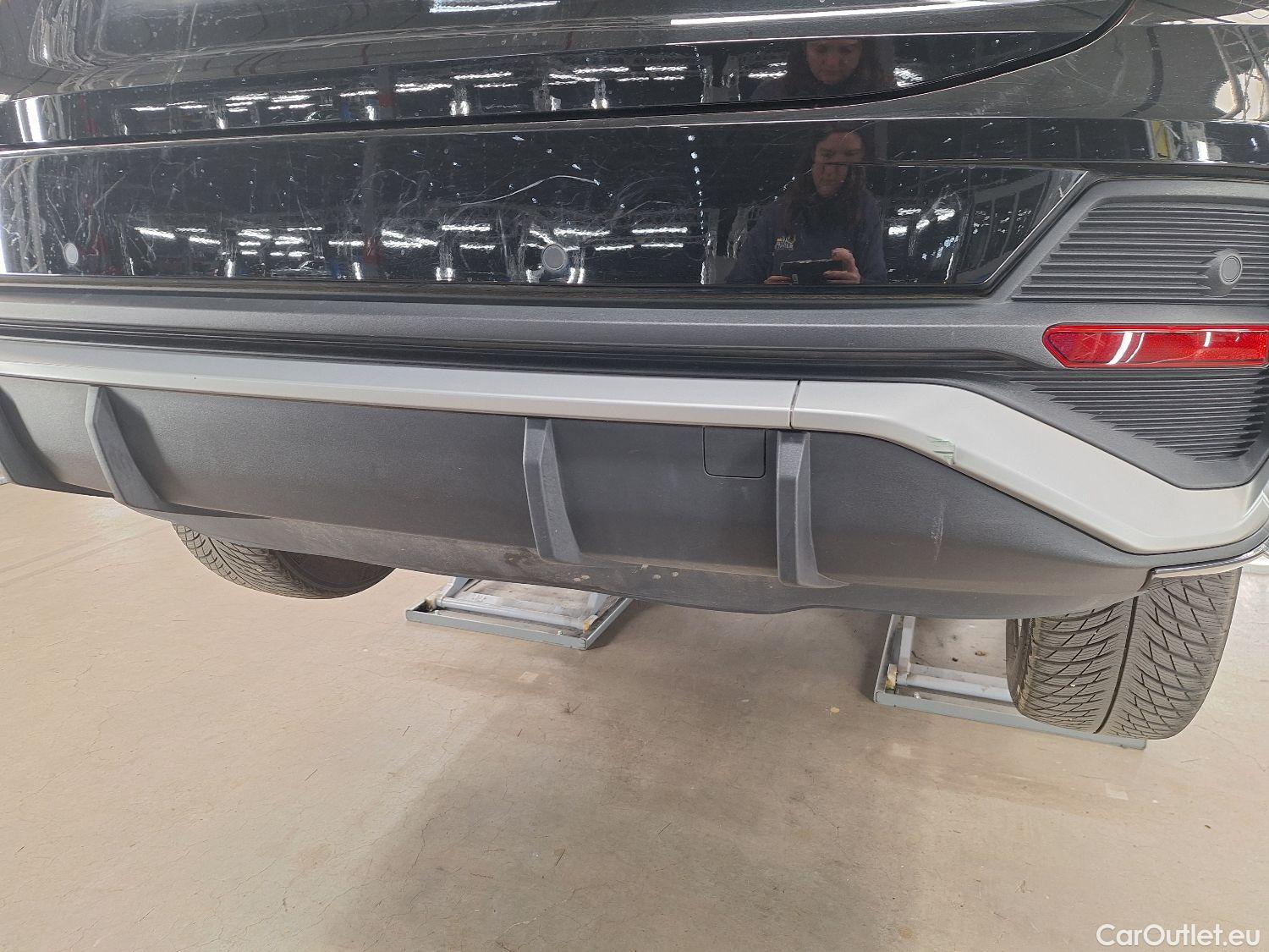  Audi  Q3 Audi,  SB '19 PHEV, Audi  Sportback 45 TFSI e S tronic S Line 5d #22