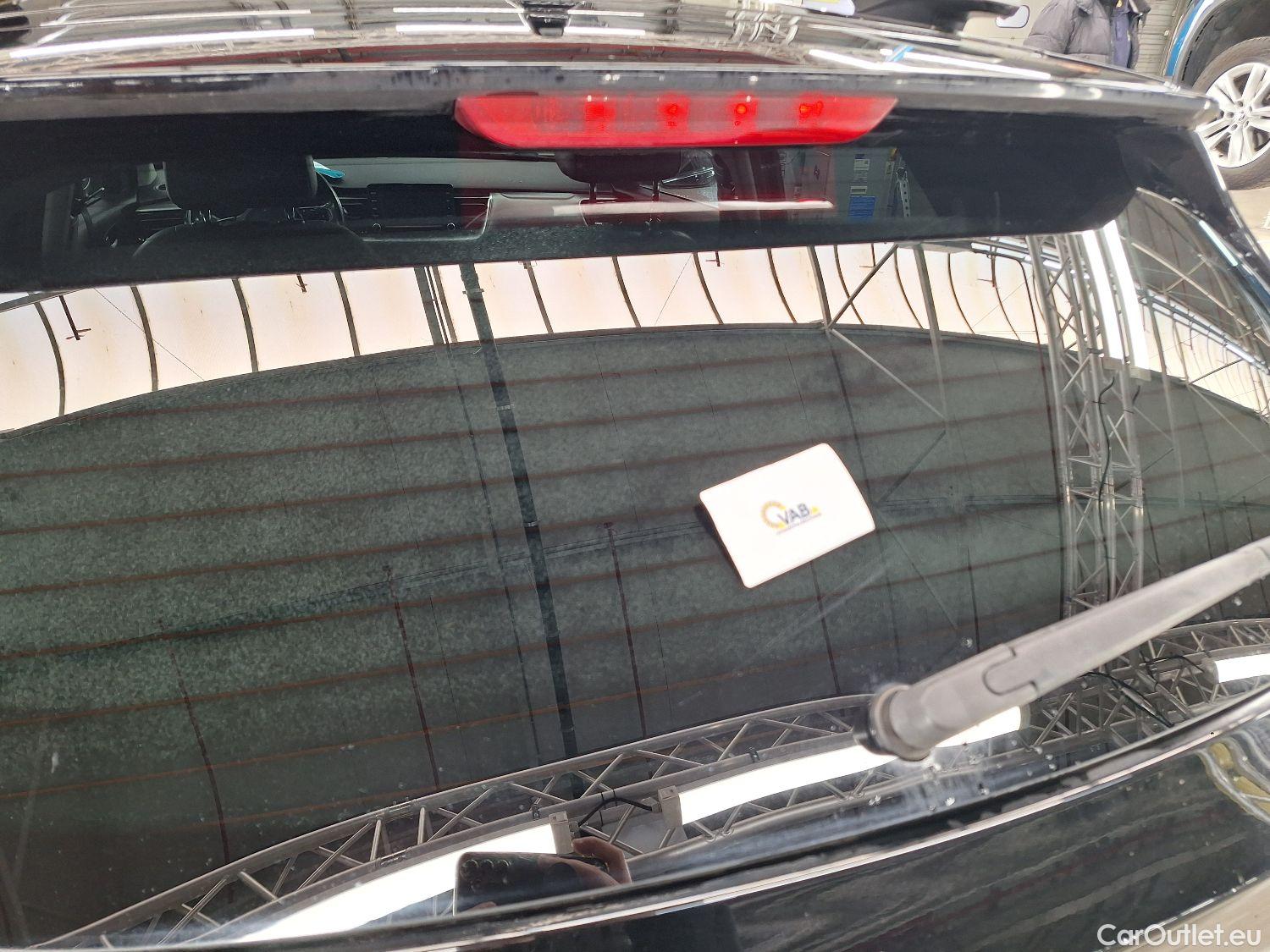  KIA  STONIC Kia,  '17, KIA  1.0 T Sense ISG DCT 5d #43