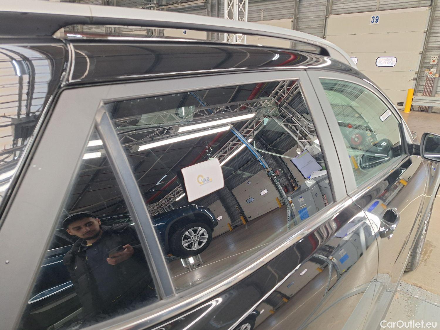  KIA  STONIC Kia,  '17, KIA  1.0 T Sense ISG DCT 5d #39