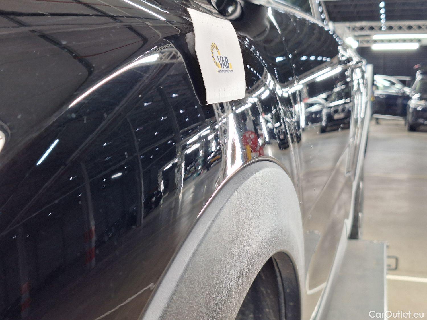  KIA  STONIC Kia,  '17, KIA  1.0 T Sense ISG DCT 5d #31