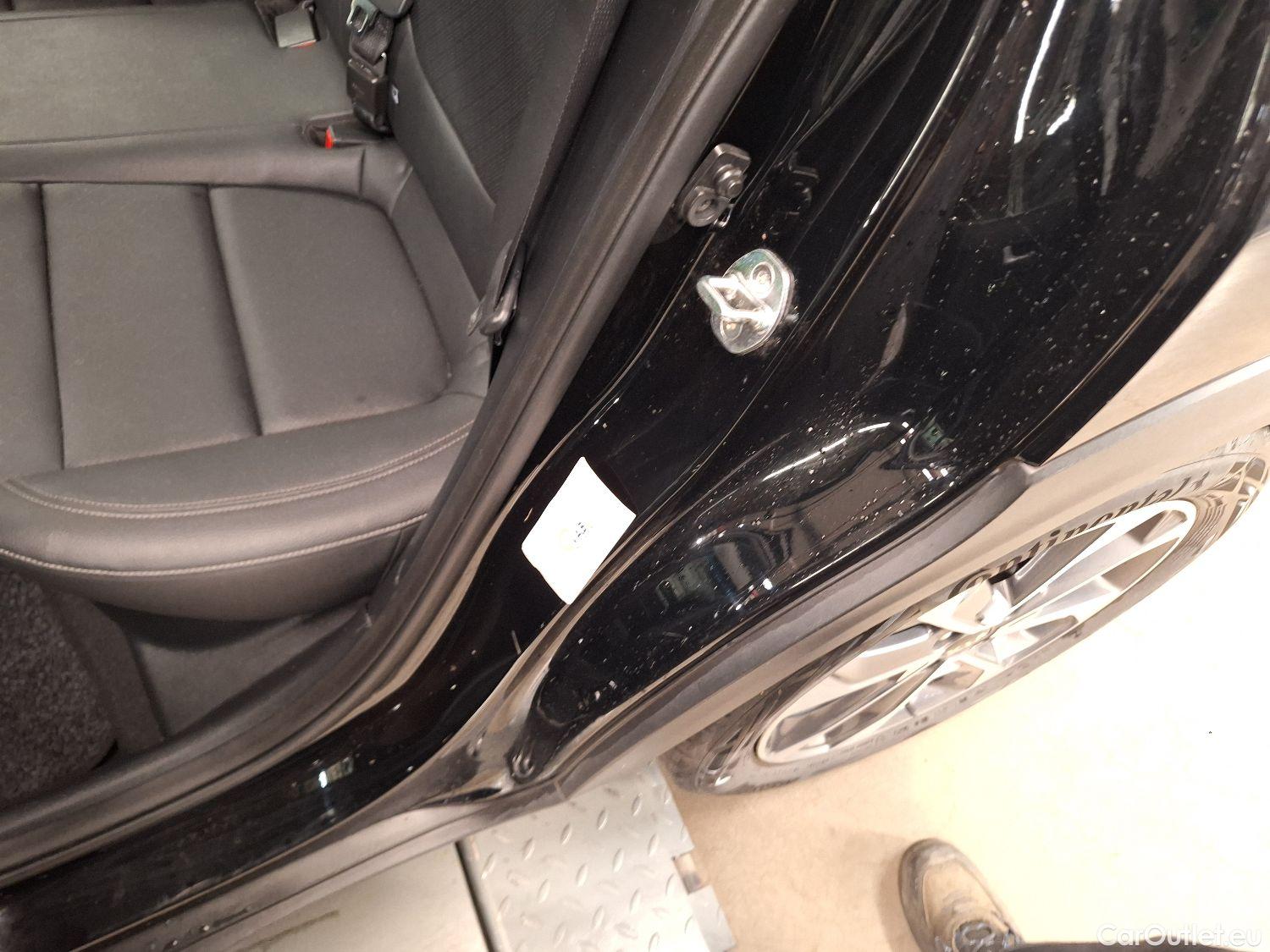  KIA  STONIC Kia,  '17, KIA  1.0 T Sense ISG DCT 5d #49