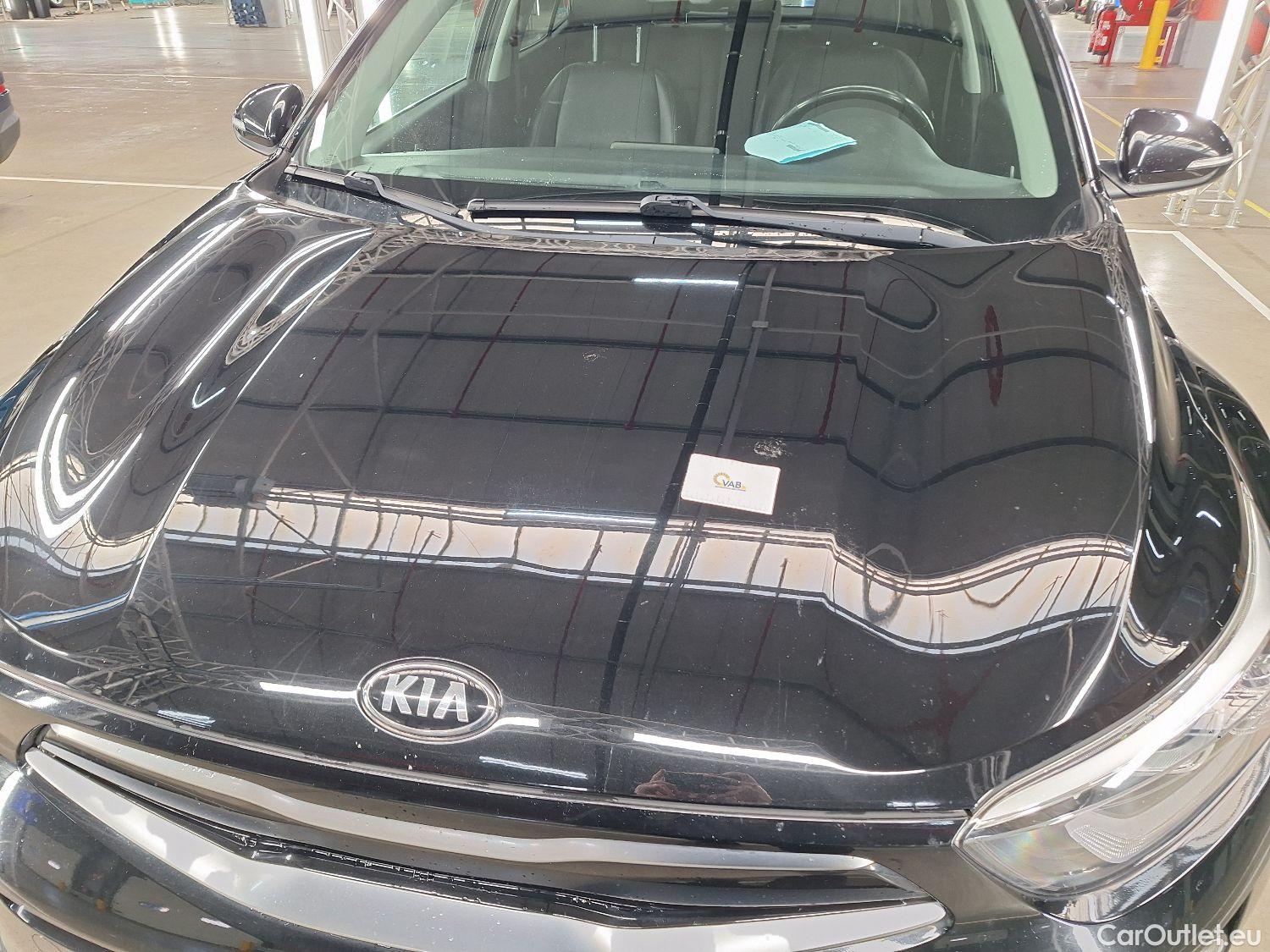  KIA  STONIC Kia,  '17, KIA  1.0 T Sense ISG DCT 5d #60