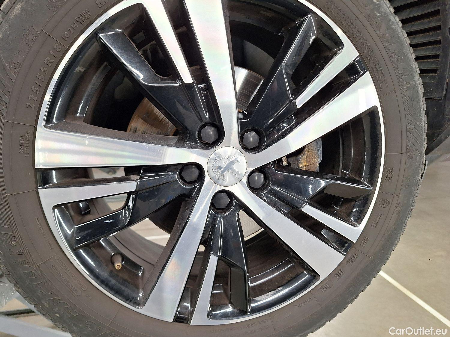  Peugeot  3008 Peugeot,  FL'20, Peugeot  1.5 BlueHDi 96kW S&S EAT8 GT 5d #1