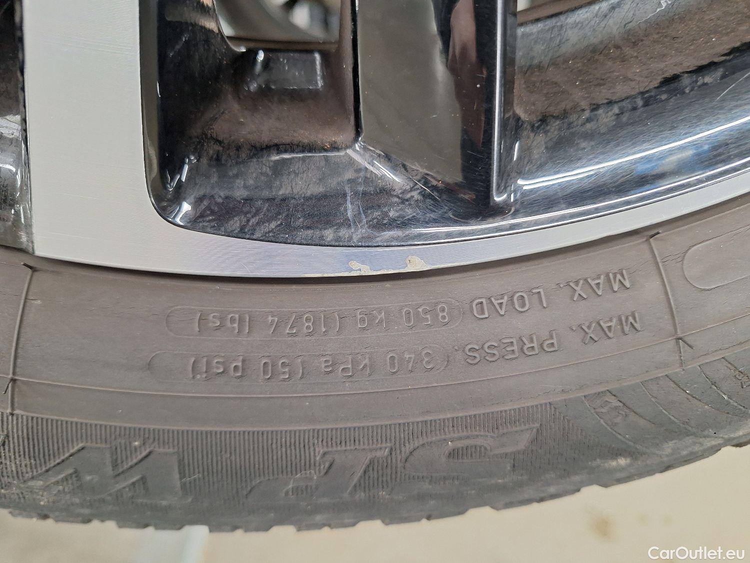  Peugeot  3008 Peugeot,  FL'20, Peugeot  1.5 BlueHDi 96kW S&S EAT8 GT 5d #3