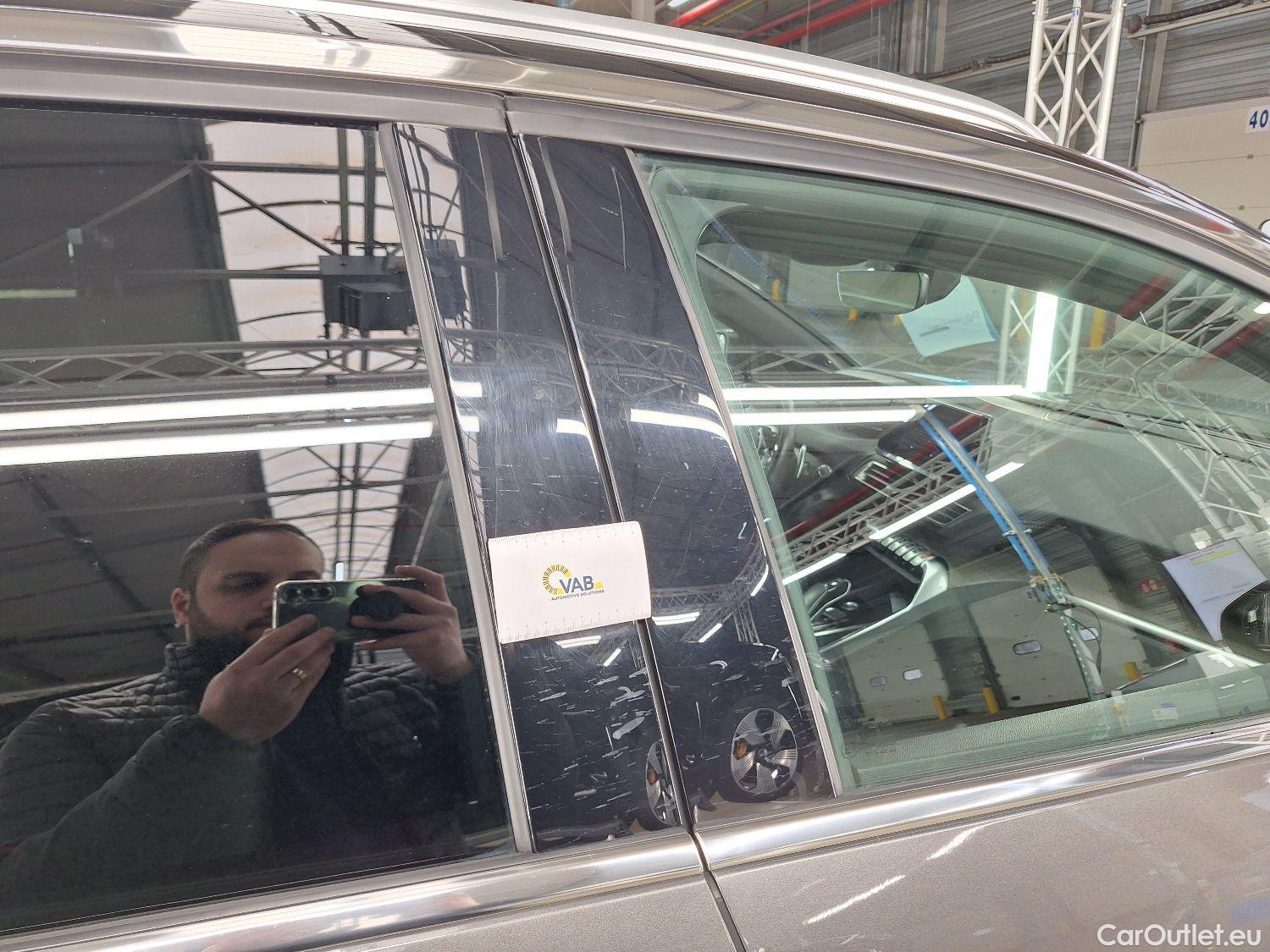  Peugeot  3008 Peugeot,  FL'20, Peugeot  1.5 BlueHDi 96kW S&S EAT8 GT 5d #33