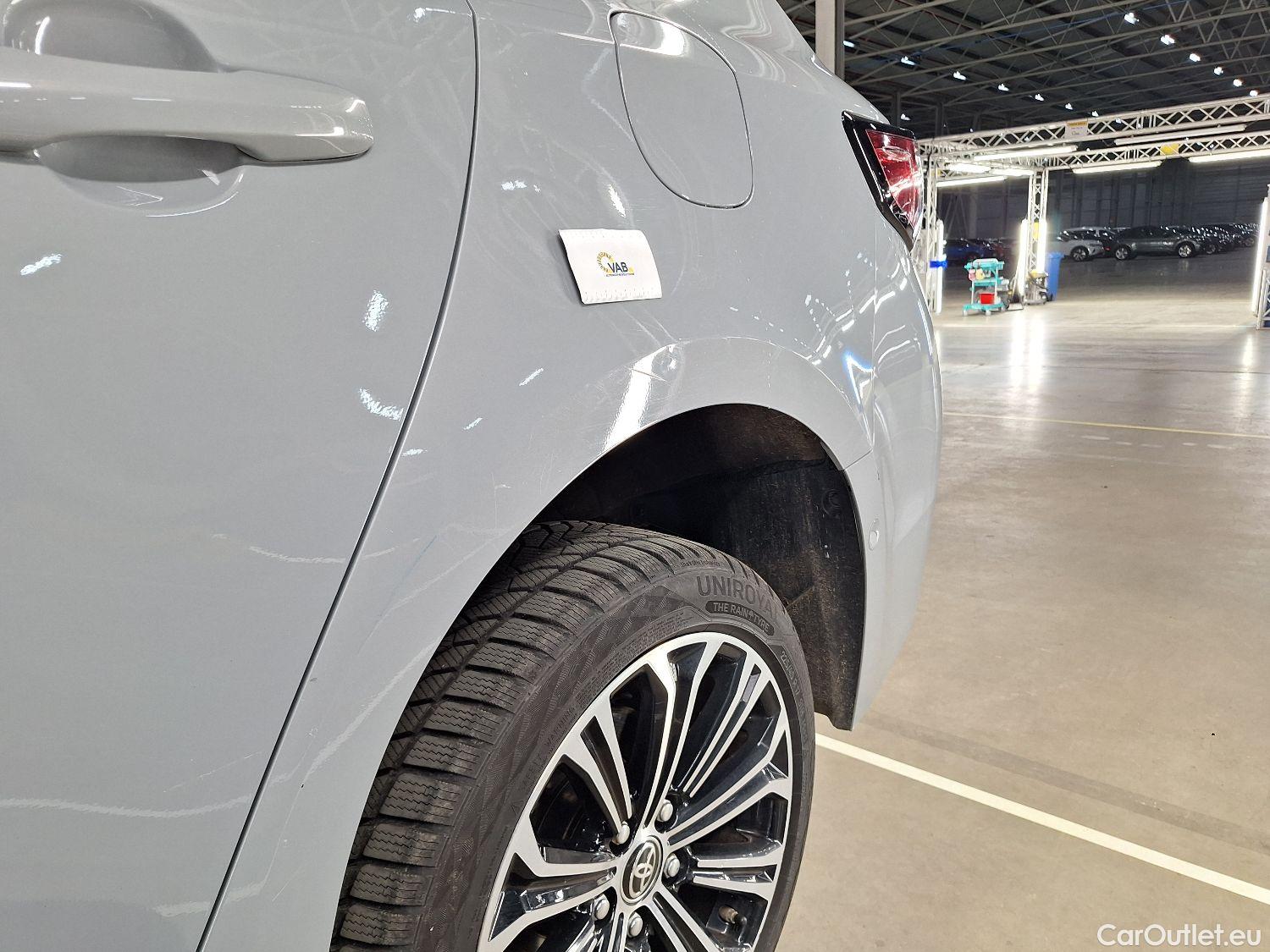  Toyota  Corolla Toyota,  TS '19, Toyota  Touring Sports 1.8 Hybrid Premium e #51