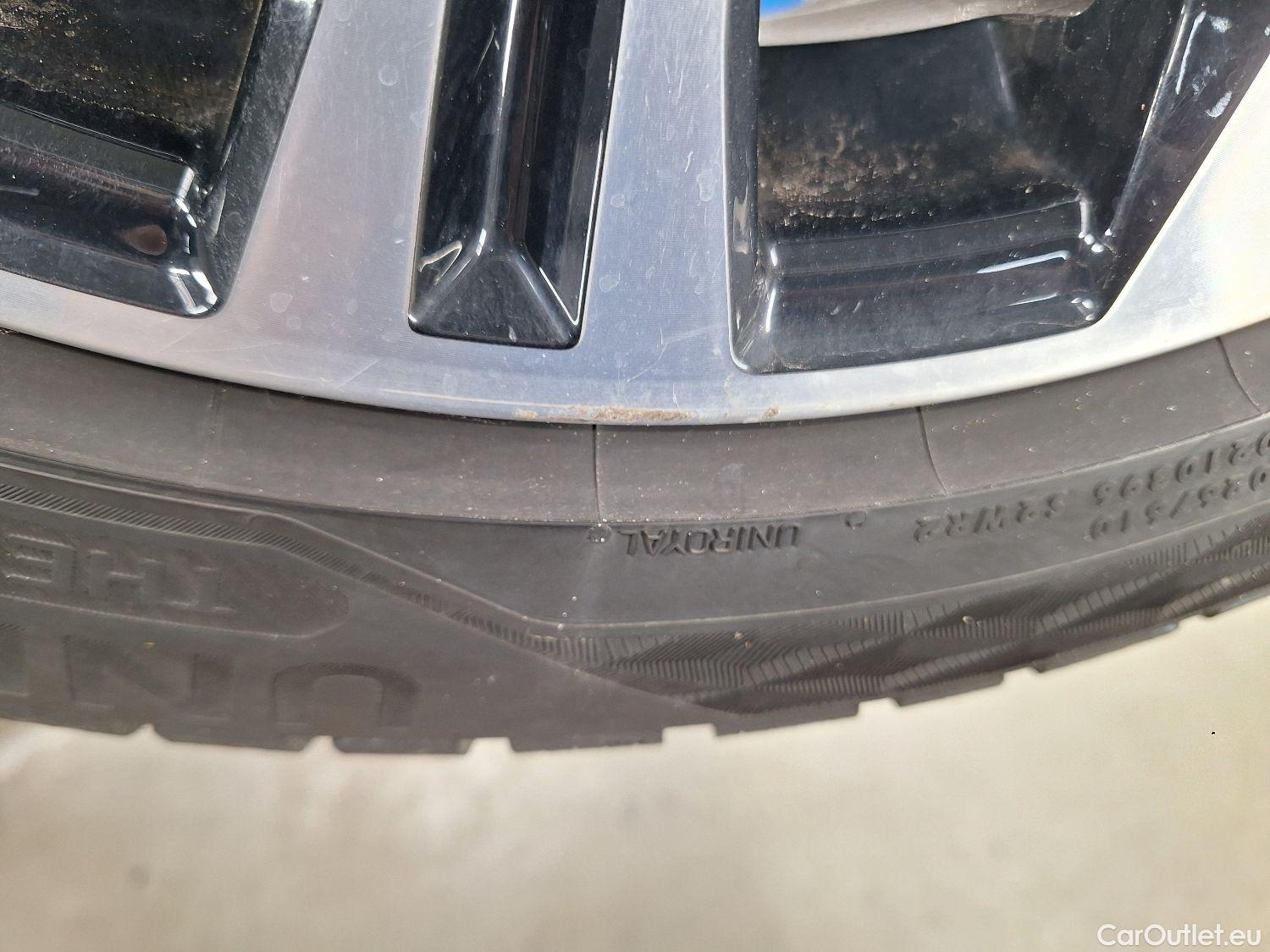  Toyota  Corolla Toyota,  TS '19, Toyota  Touring Sports 1.8 Hybrid Premium e #7