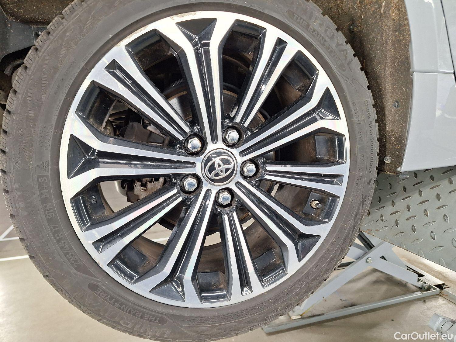  Toyota  Corolla Toyota,  TS '19, Toyota  Touring Sports 1.8 Hybrid Premium e #3