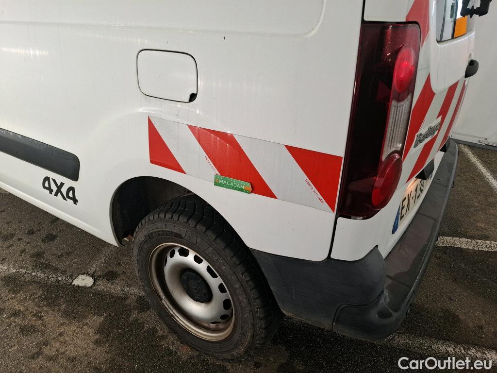  Citroen  Berlingo  Fourgon Club L1 (Court) 1.6 BlueHDi 100CV BVM5 E6 #27