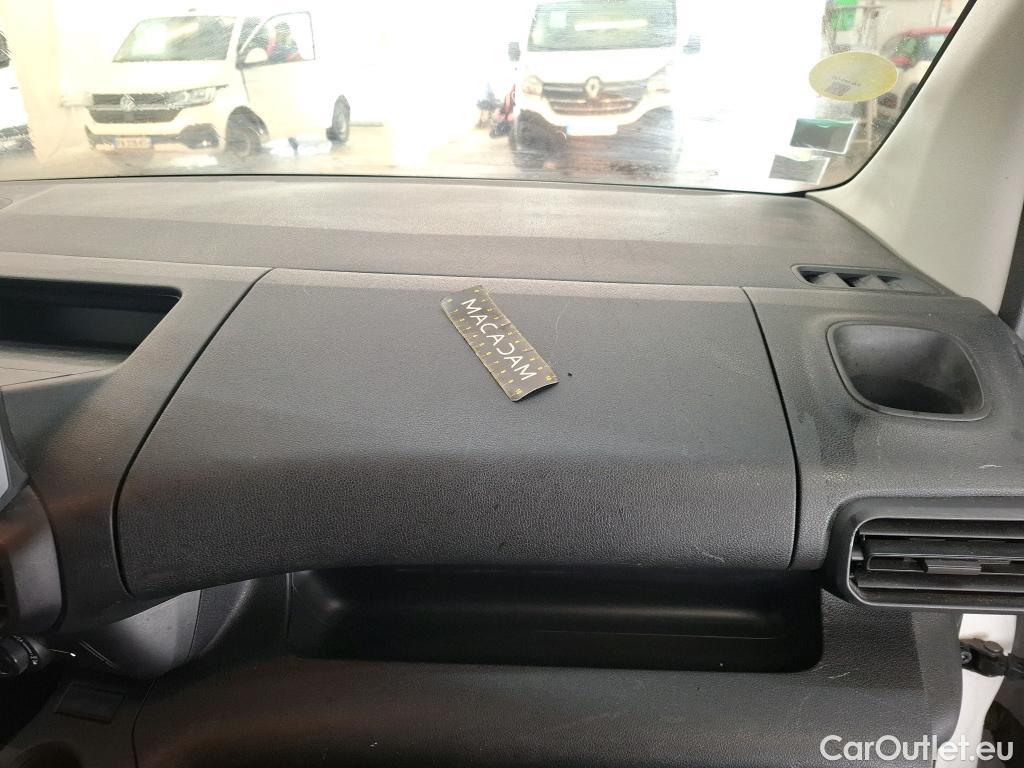  Citroen  Berlingo  Fourgon Driver M 1000 1.5 BlueHDi 100CV BVM5 E6dT #37