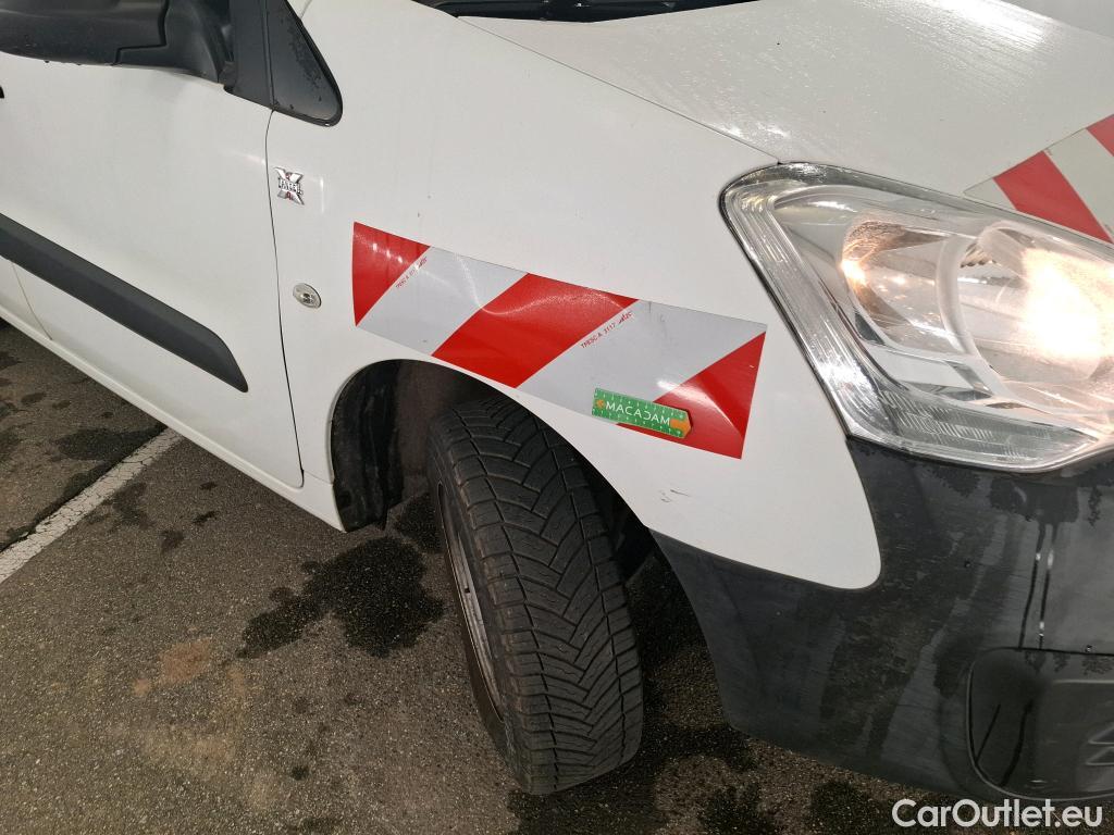  Citroen  Berlingo  Fourgon Club L1 (Court) 1.6 BlueHDi 100CV BVM5 E6 #24