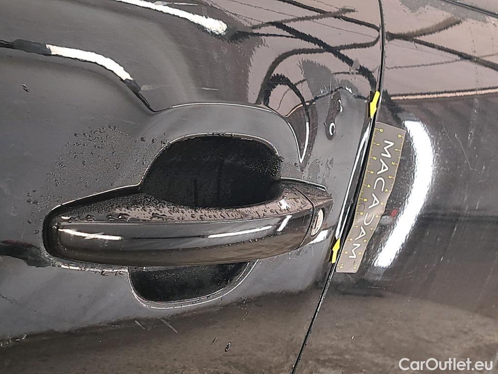  Citroen  C3  Société Feel Nav 1.2 PureTech 80CV BVM5 E6 #3