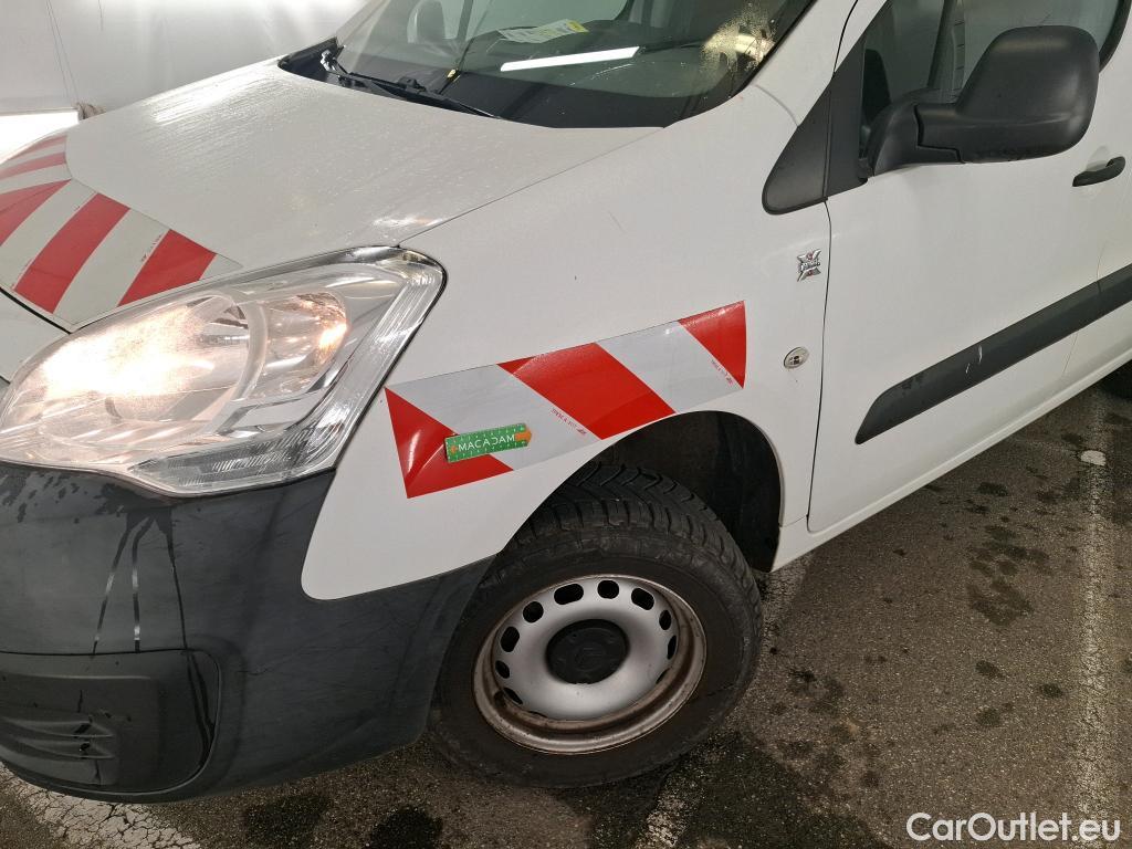  Citroen  Berlingo  Fourgon Club L1 (Court) 1.6 BlueHDi 100CV BVM5 E6 #22