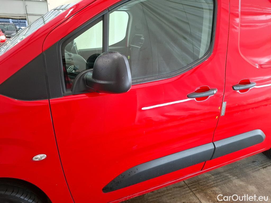  Citroen  Berlingo  Fourgon Driver M 650 1.2 PureTech 130CV BVA8 E6d #17