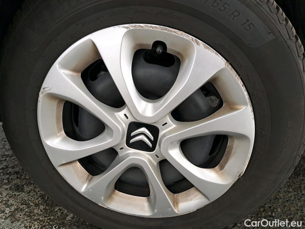  Citroen  C3  Société Feel Nav 1.2 PureTech 80CV BVM5 E6 #25