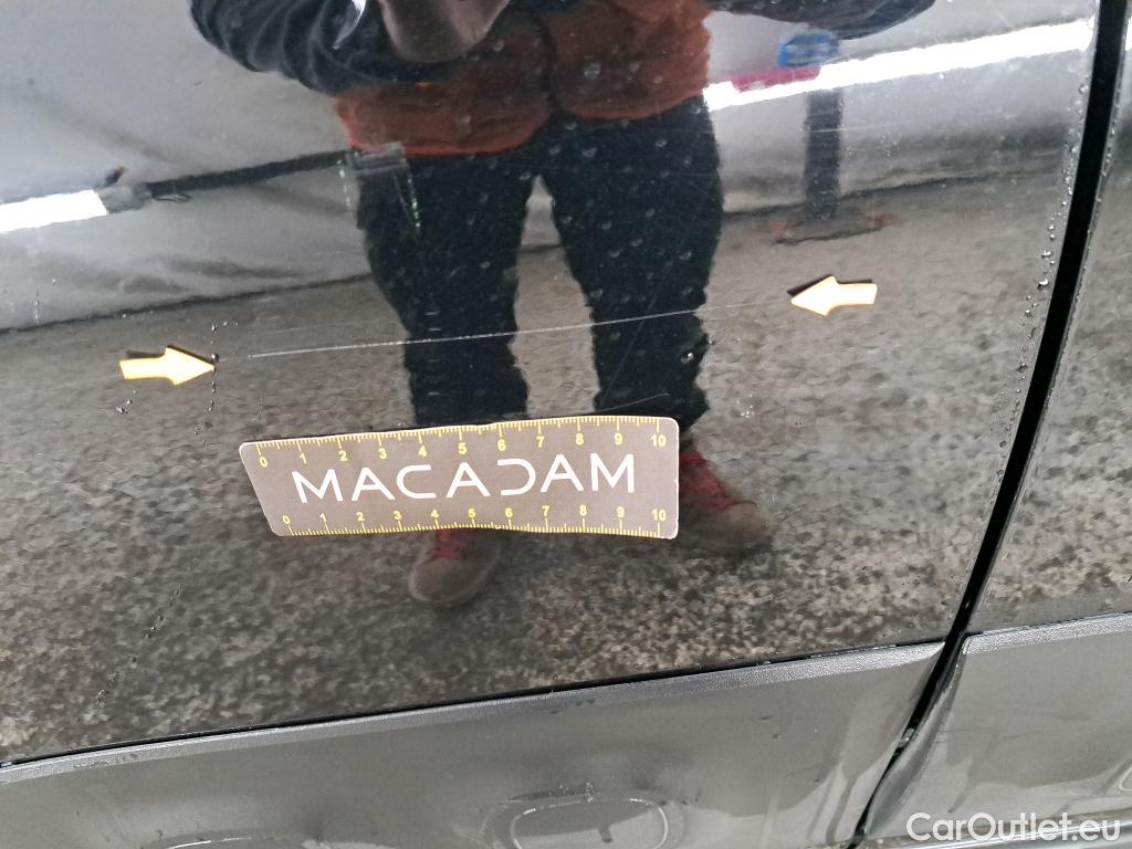  Citroen  C3  Société Feel Nav 1.2 PureTech 80CV BVM5 E6 #14