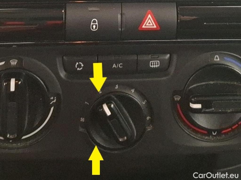  Citroen  C3  Société Feel 1.5 BlueHDI 100CV BVM6 E6dT #13