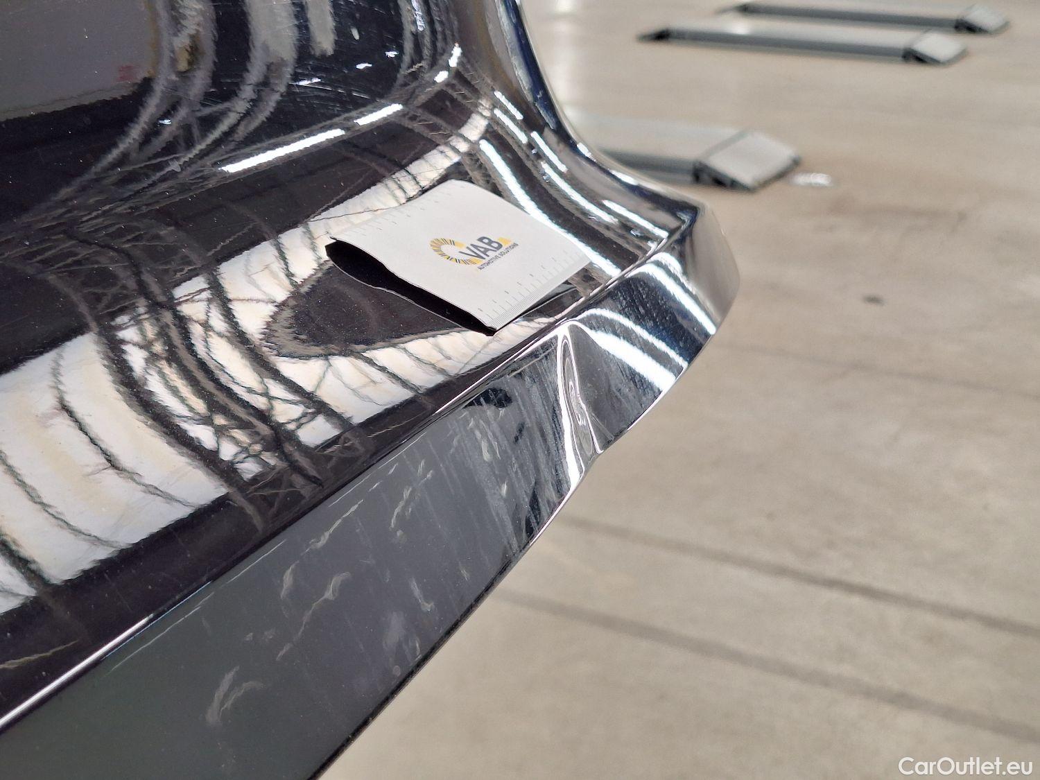  Volvo  XC 40 Volvo, XC40 '17 PHEV, Volvo XC40 T4 Recharge Geartronic Inscription 5d #32