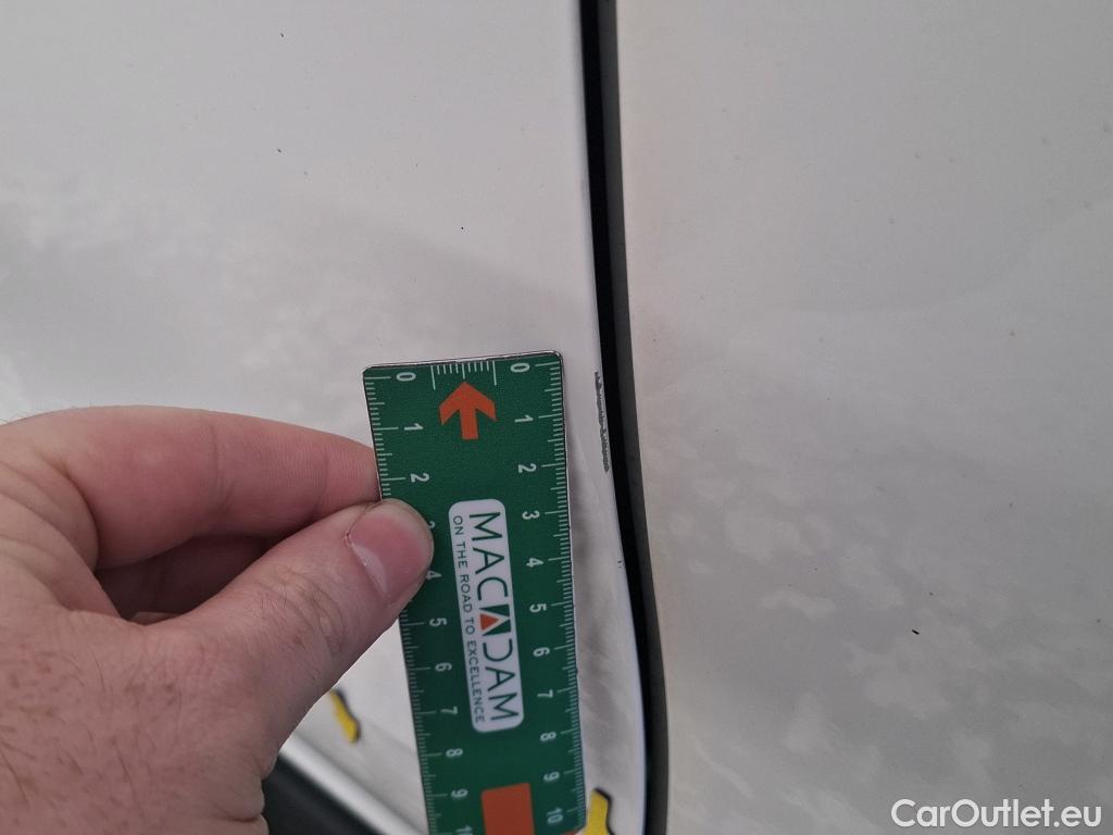  Citroen  C3  Société Feel 1.5 BlueHDI 100CV BVM6 E6dT #8