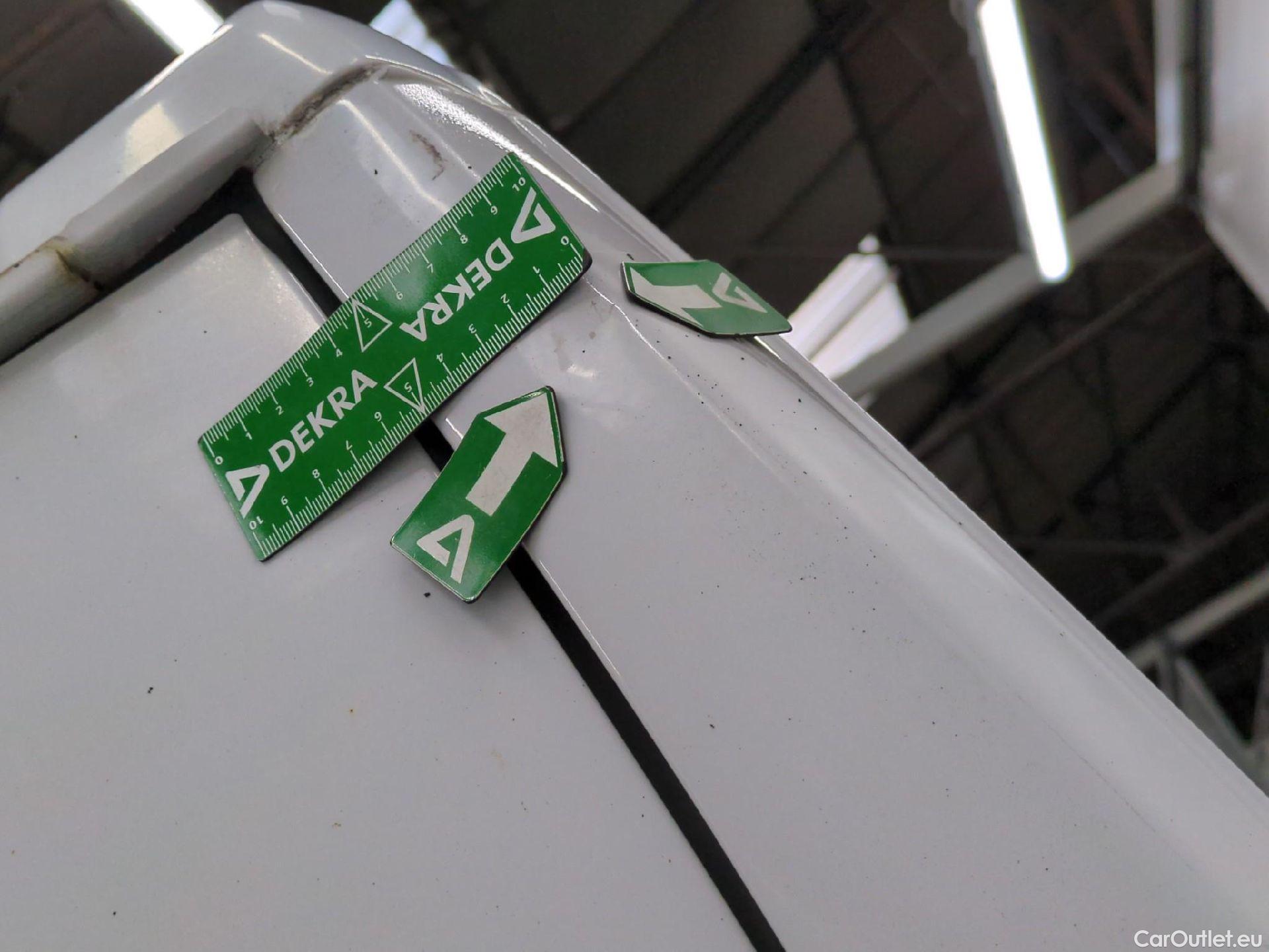  Fiat  Ducato FIAT  / 2014 / 4P / Fourgon tôlé 3.0 M H2 2.3 Multijet 120 Pack Pro Nav #19