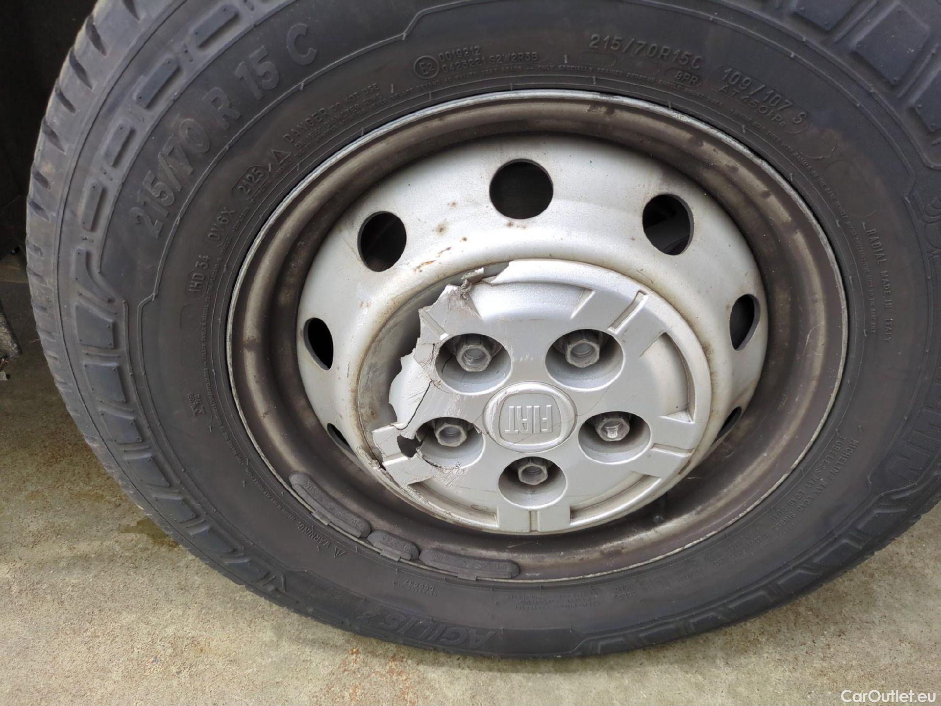  Fiat  Ducato FIAT  / 2014 / 4P / Fourgon tôlé 3.0 M H2 2.3 Multijet 120 Pack Pro Nav #16